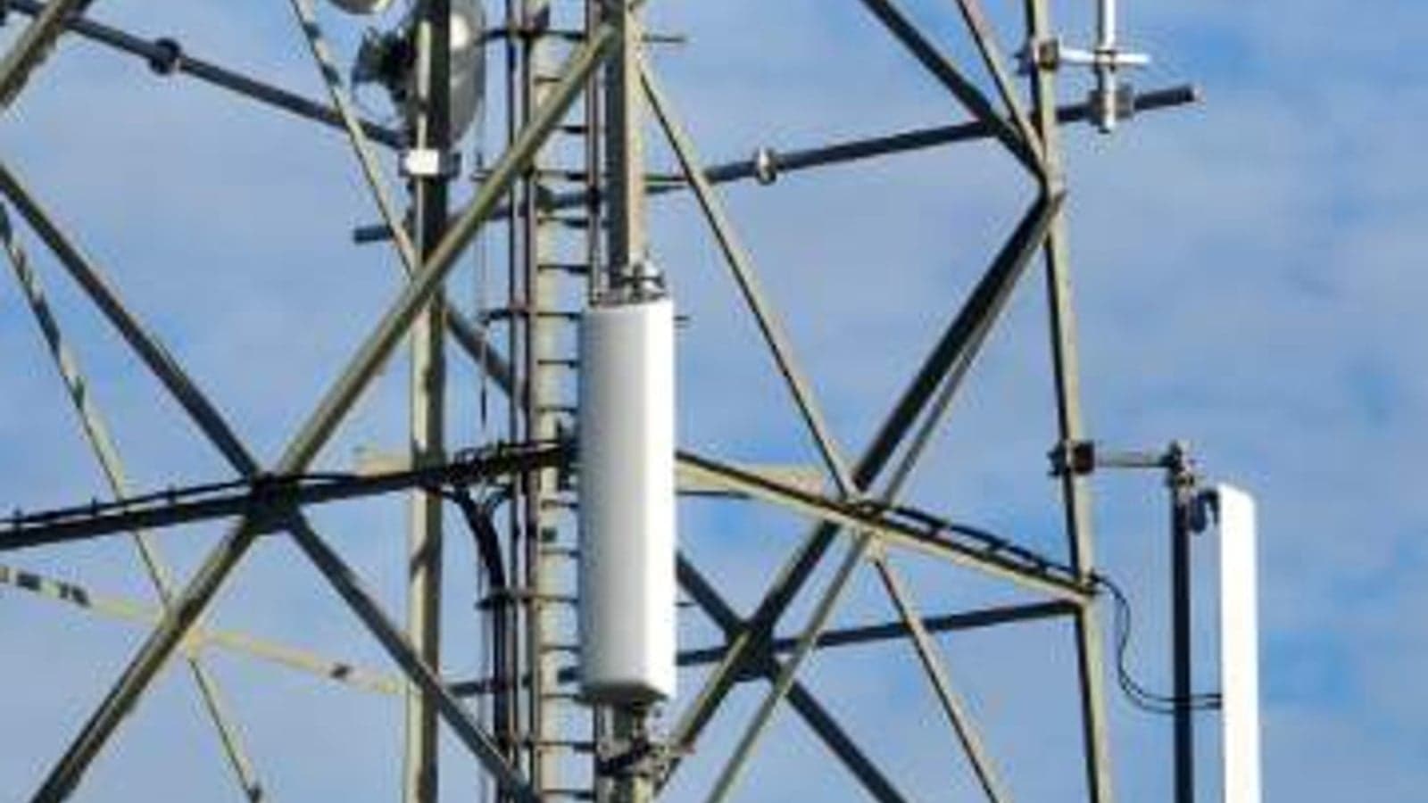 Germany’s E.DIS Netz starts transition to 450Mhz network