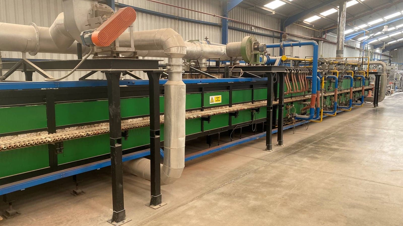 Porcelain tiles firing process of GRES Aragon (Spain).