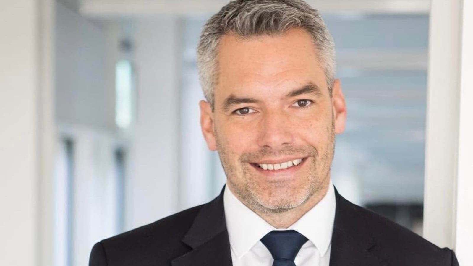 OMV gets €450m EIB loan for Austria green hydrogen project