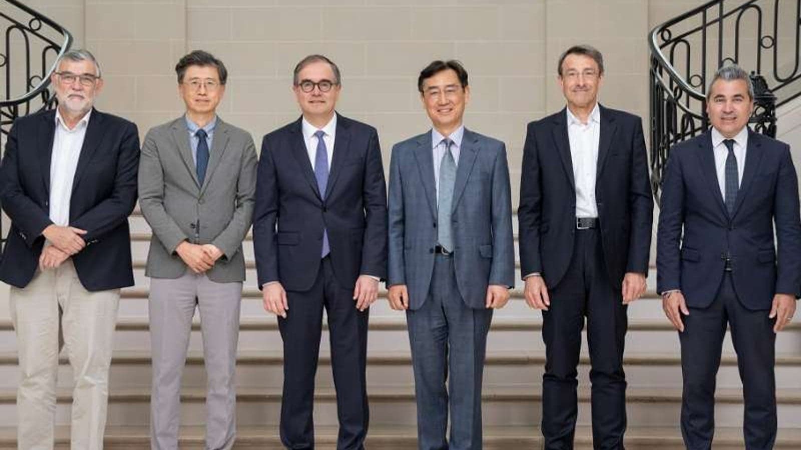 Renault’s Ampere taps Asian players to build European battery supply chain