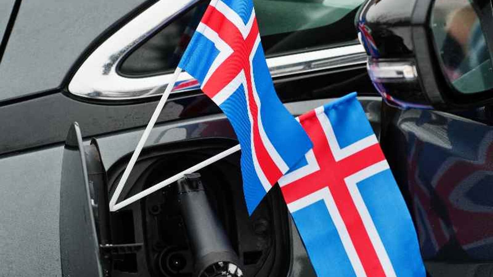 New software to help manage Iceland's EV charging