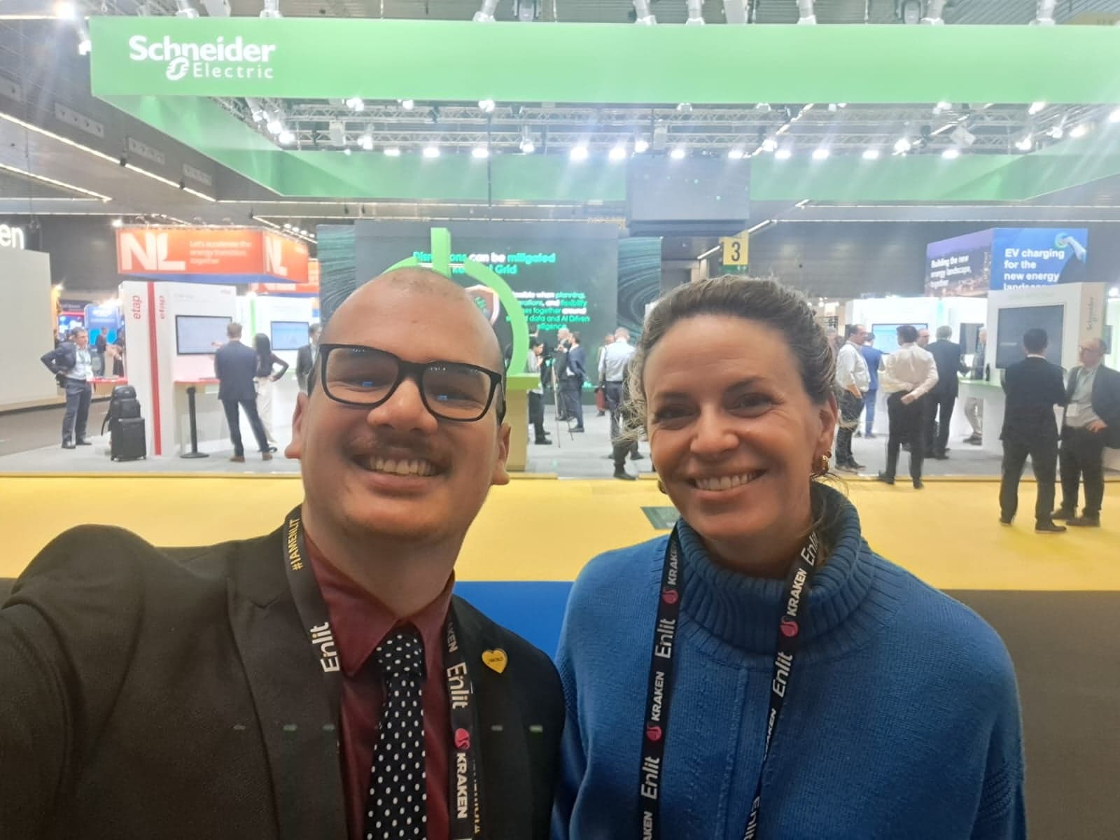 Yusuf Latief (left) and Sara Rossi (right) at Enlit Europe