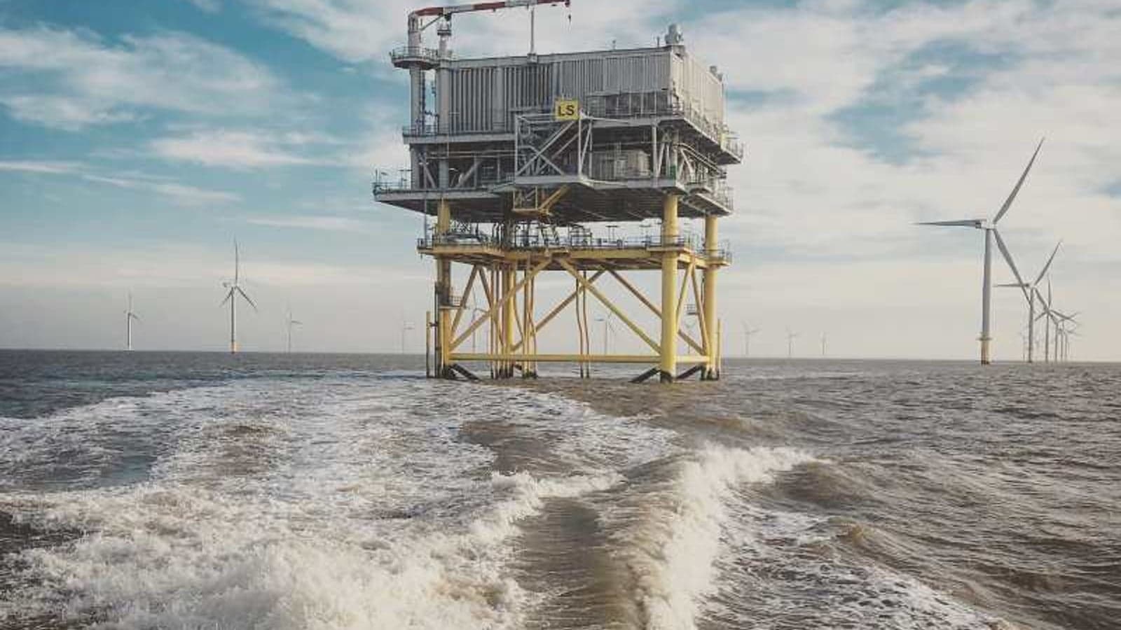 TAQA acquires UK's Transmission Investment platform