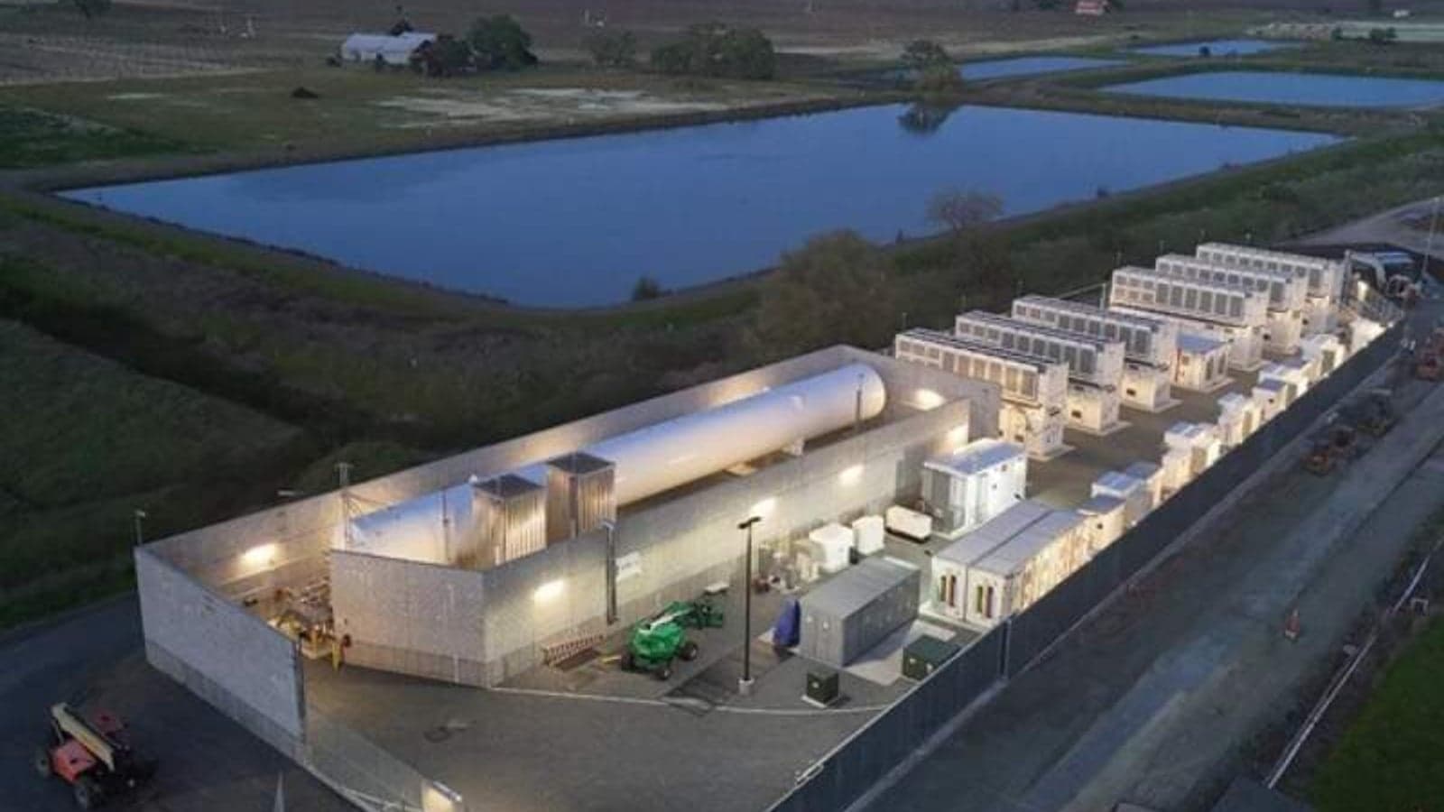Energy Vault and PG&E launch hybrid battery + hydrogen storage microgrid