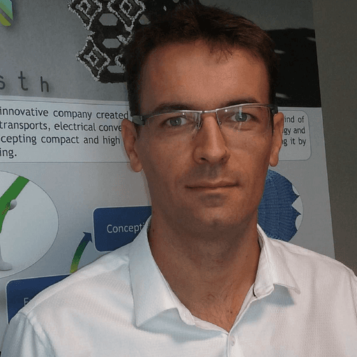 Damien Serret