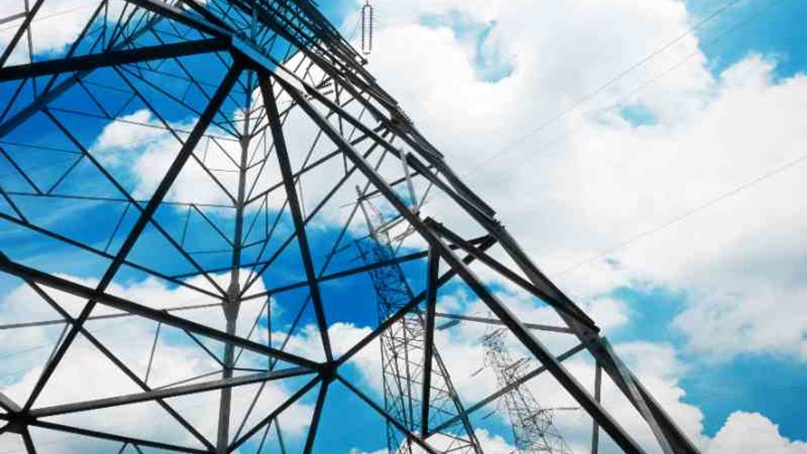 Tampa Electric Company wins 2023 Itron innovator award for advancing public safety and load management solutions