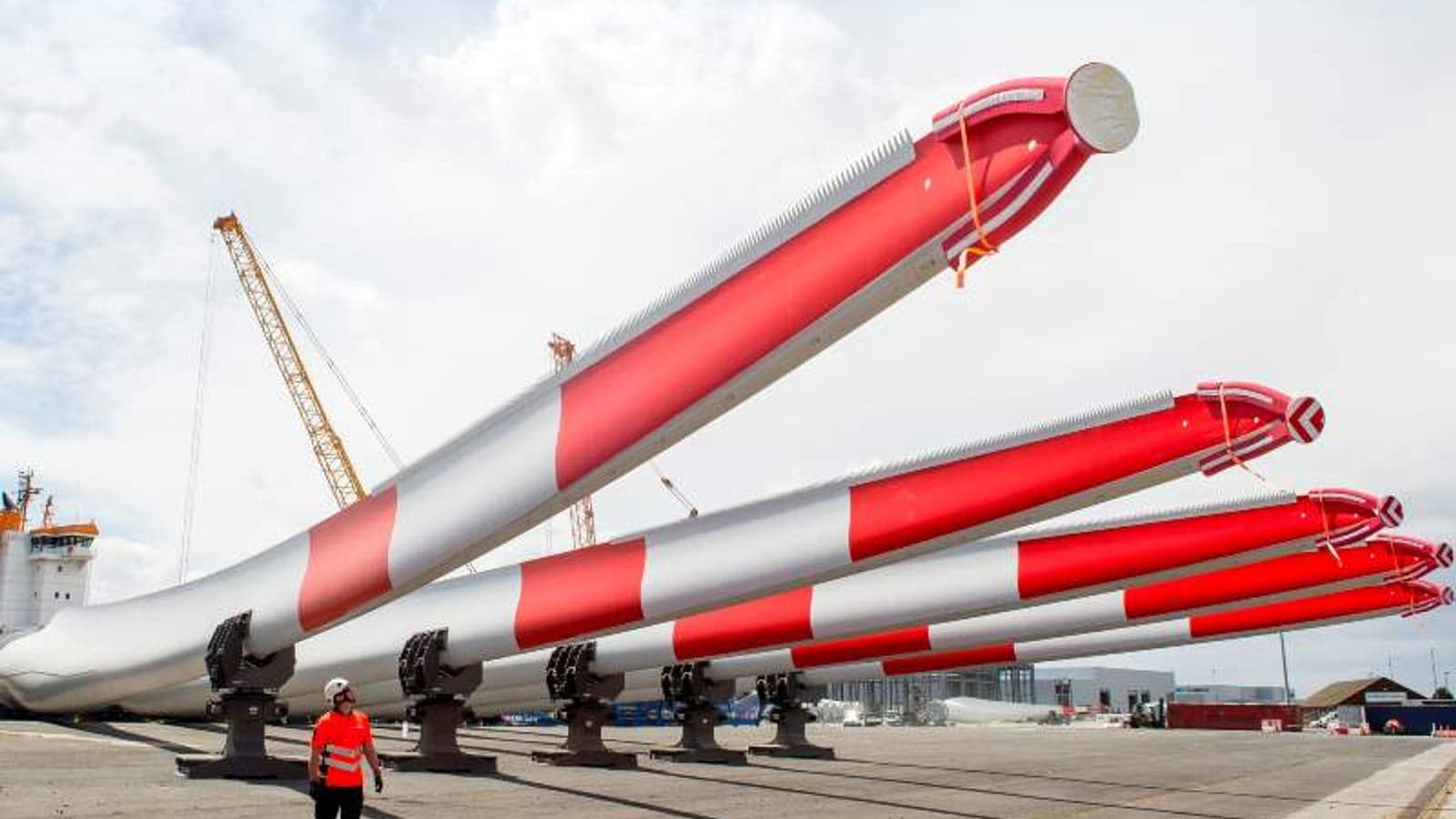 RWE selects RecyclableBlades for Sofia offshore wind project