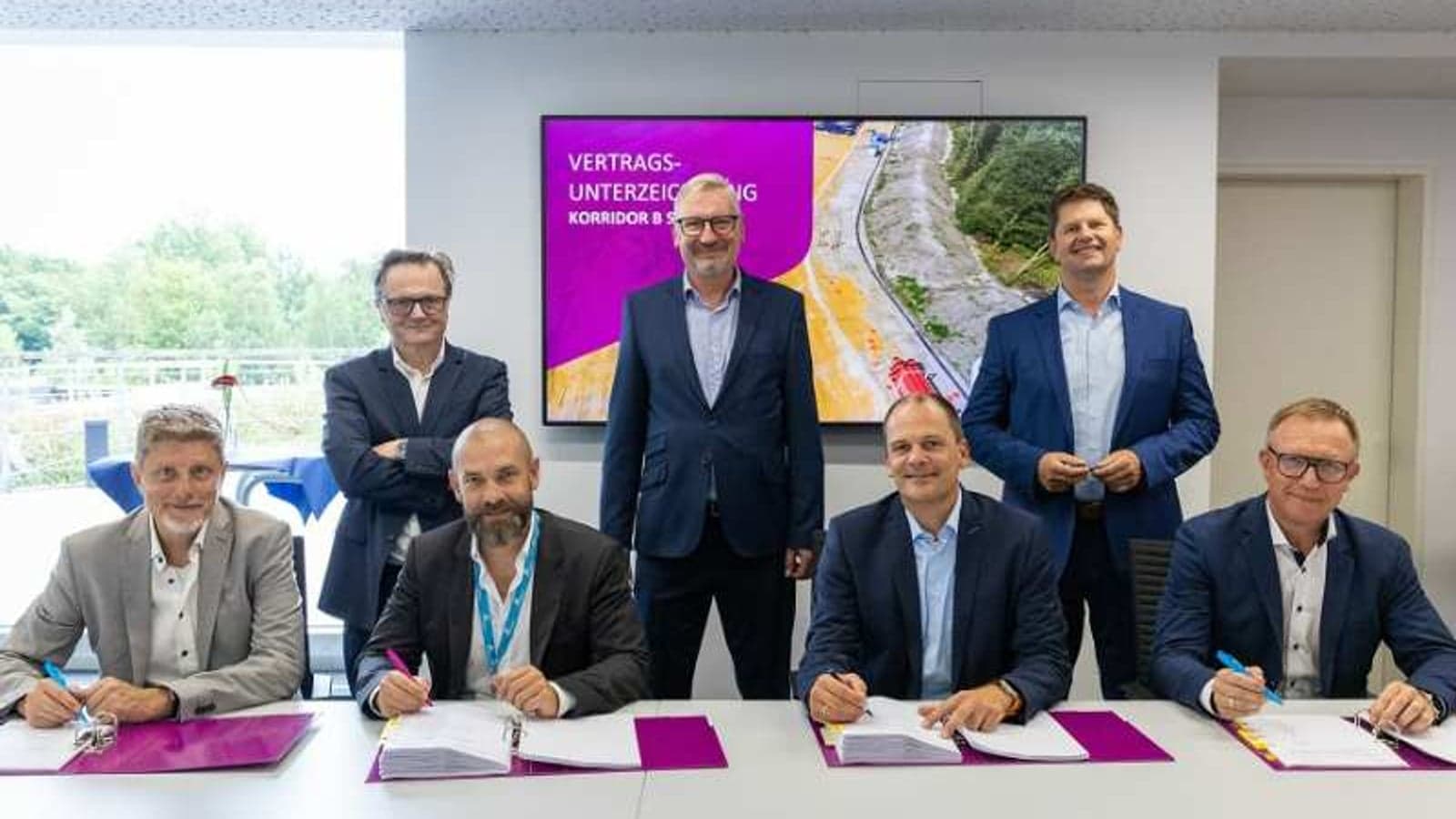 Amprion awards engineering contracts for 1,300km underground cabling